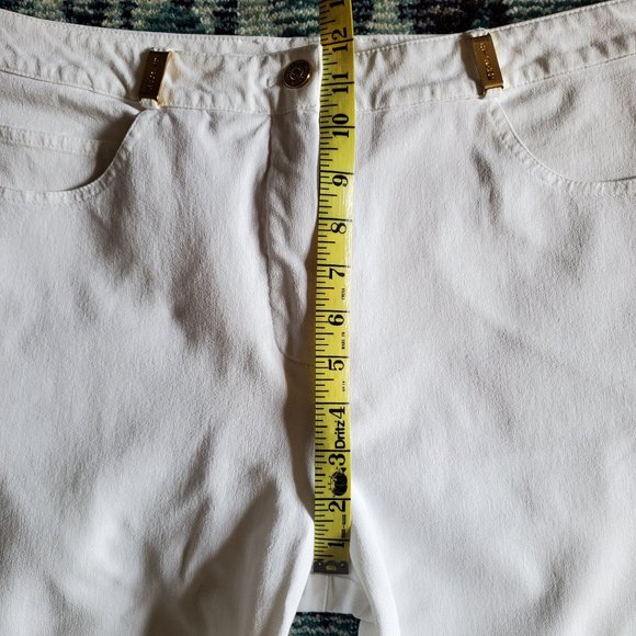 St. John Sport Cropped White Pants Size 14 EUC - Picture 12 of 14